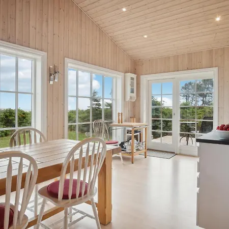 Сasa de vacaciones 3 Bedroom Stunning In Sjaellands Odde