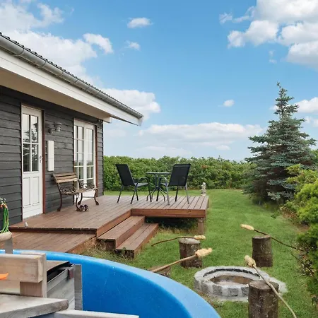 3 Bedroom Stunning In Sjaellands Odde * Tjørneholm